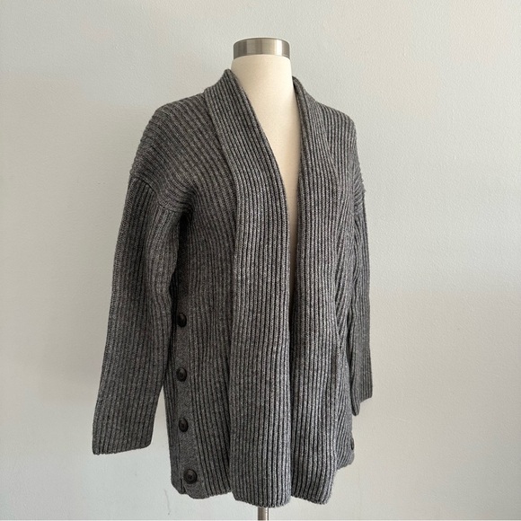 Vince Wool+ Yak Yak Knit Grey Cardigan Sweater M - Picture 2 of 10